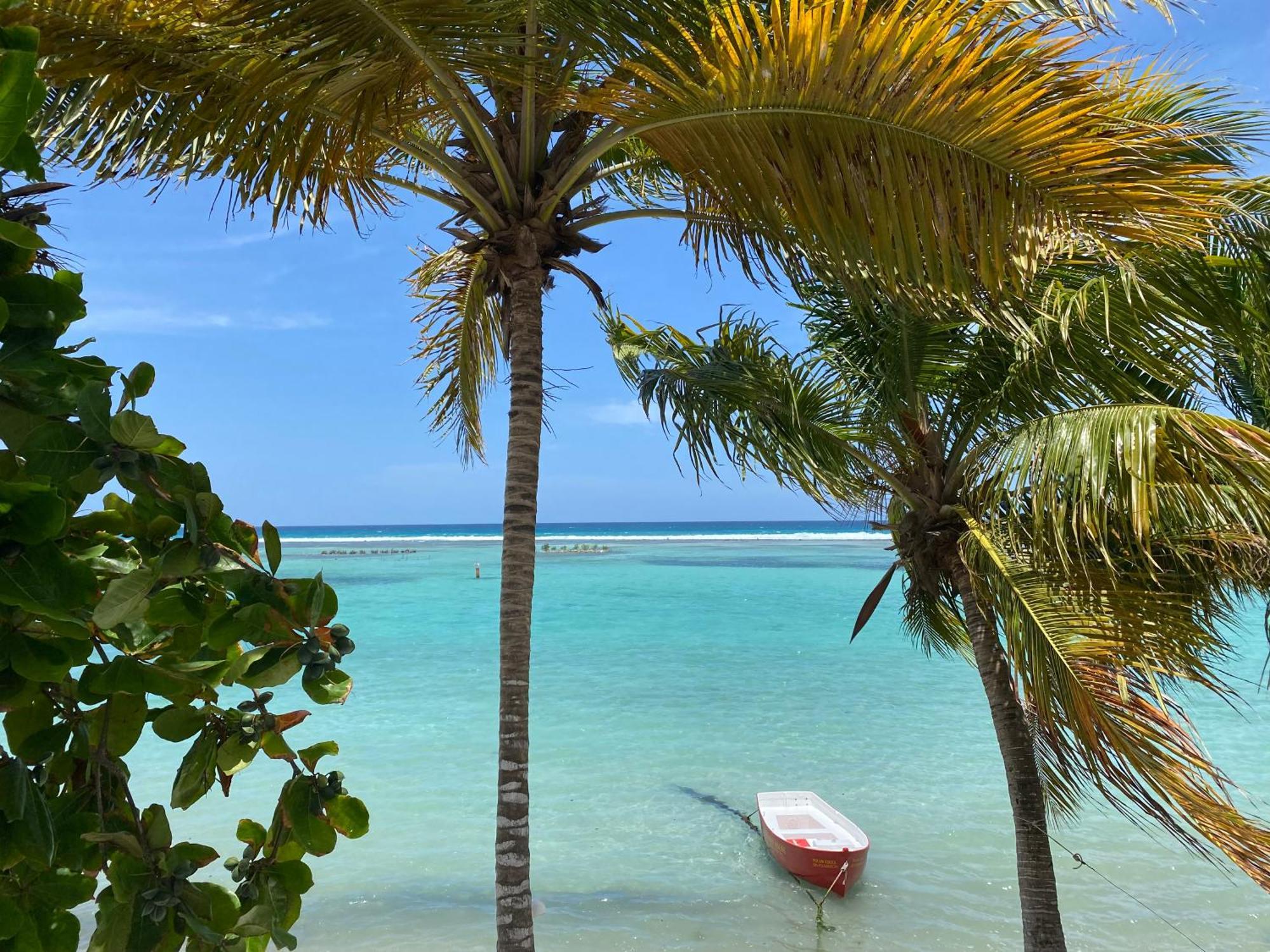 The Boat House Hotel Boca Chica Bagian luar foto